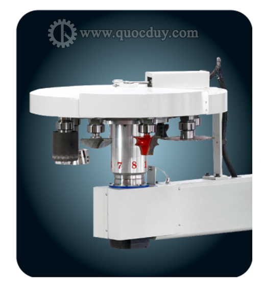 may-gia-cong-trung-tam-cnc-clipper5
