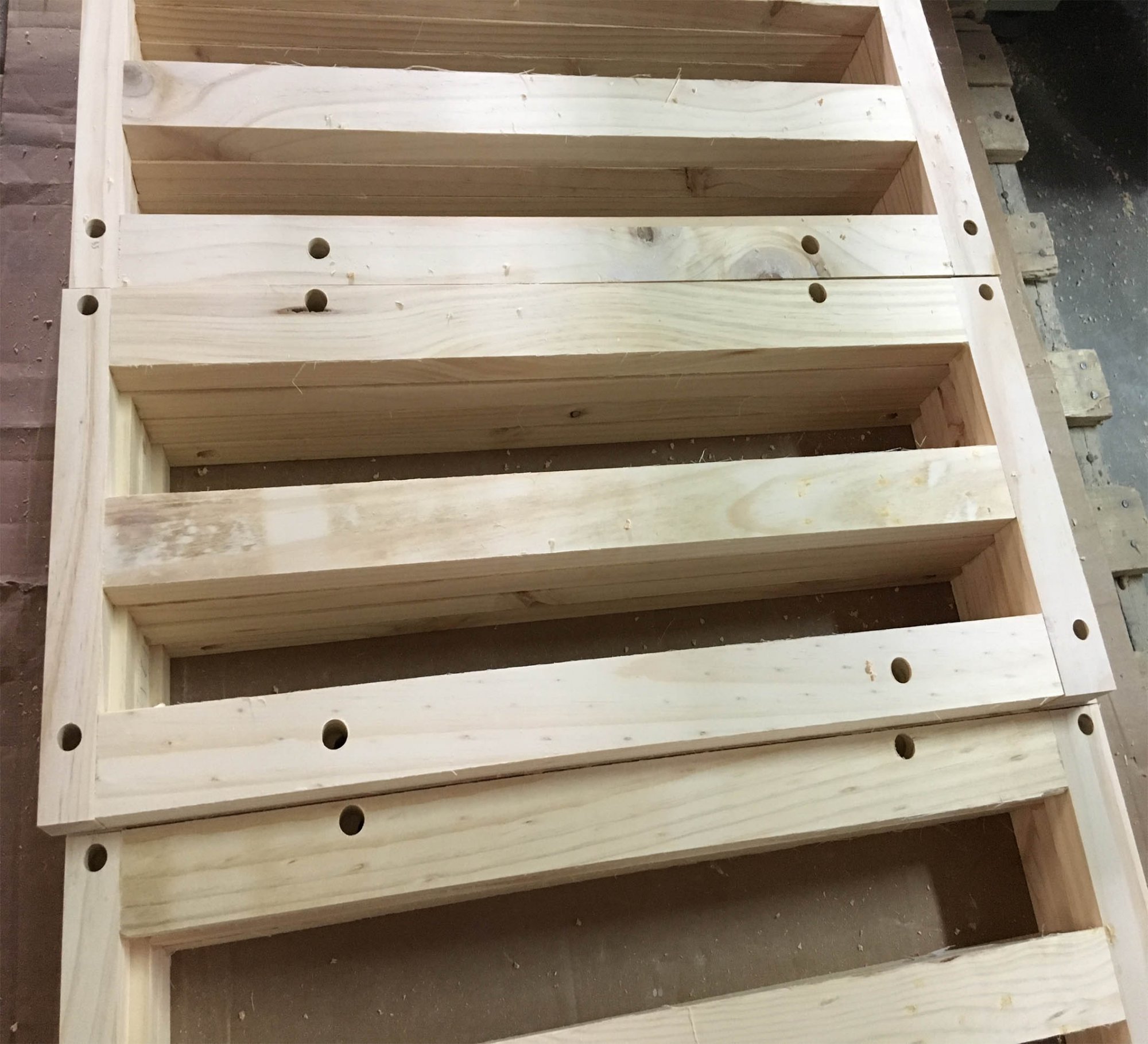 nha-cung-cap-may-lam-mong-am-cnc-4-truc-tot-nhat-tai-tphcm10