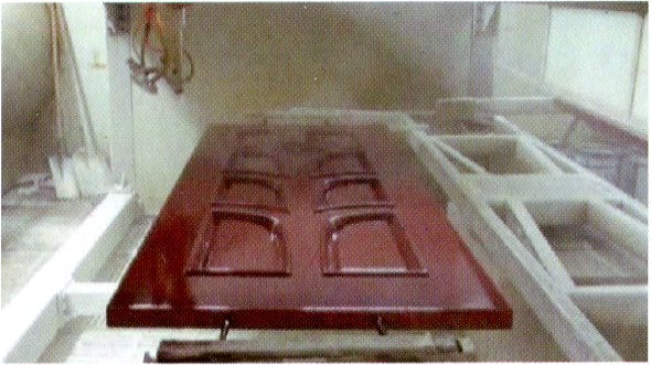 san-pham-may-son-cua-tu-dong-1