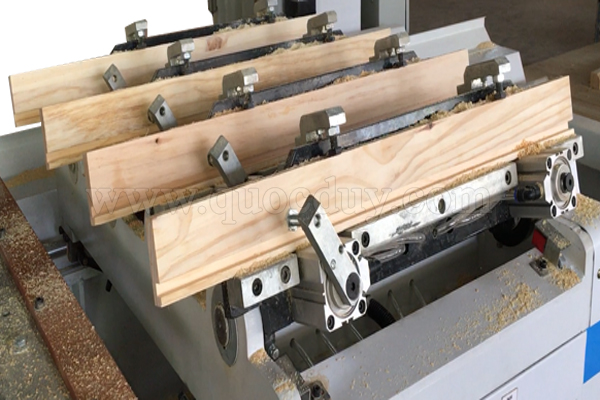 gia-cong-mong-am-duong-cnc-voi-ban-xoay-phoi-da-nang-quoc-duy_-_Ynh_2