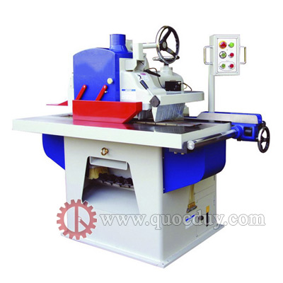 may-cua-rong-ripsaw-luoi-tren