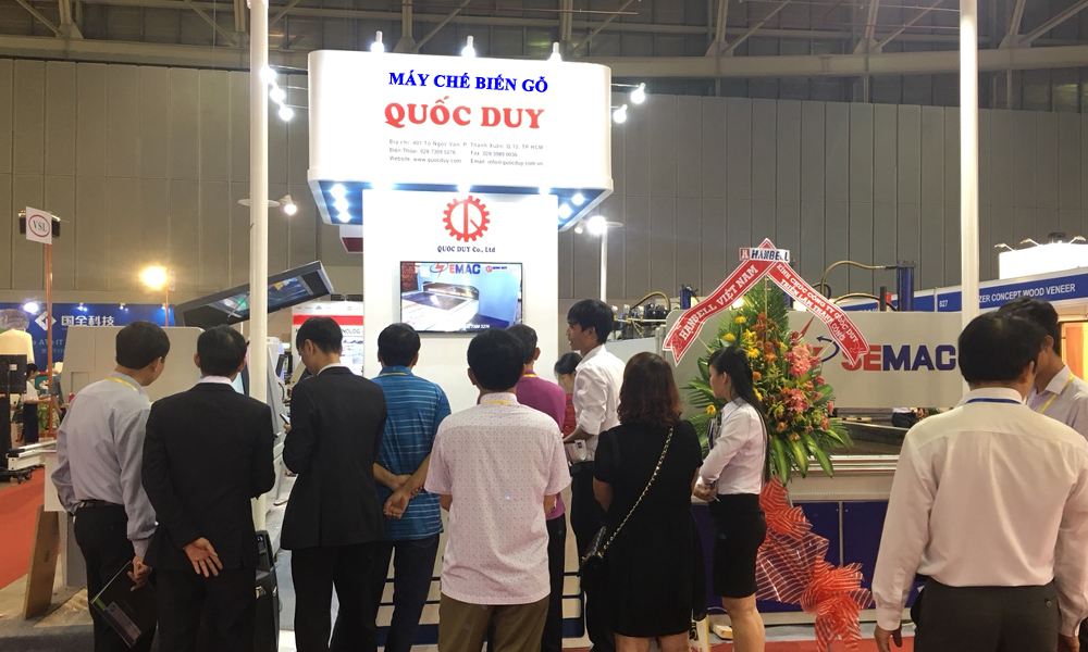 thu-cam-on-quy-khach-hang-tham-du-trien-lam-vietnamwood-2017